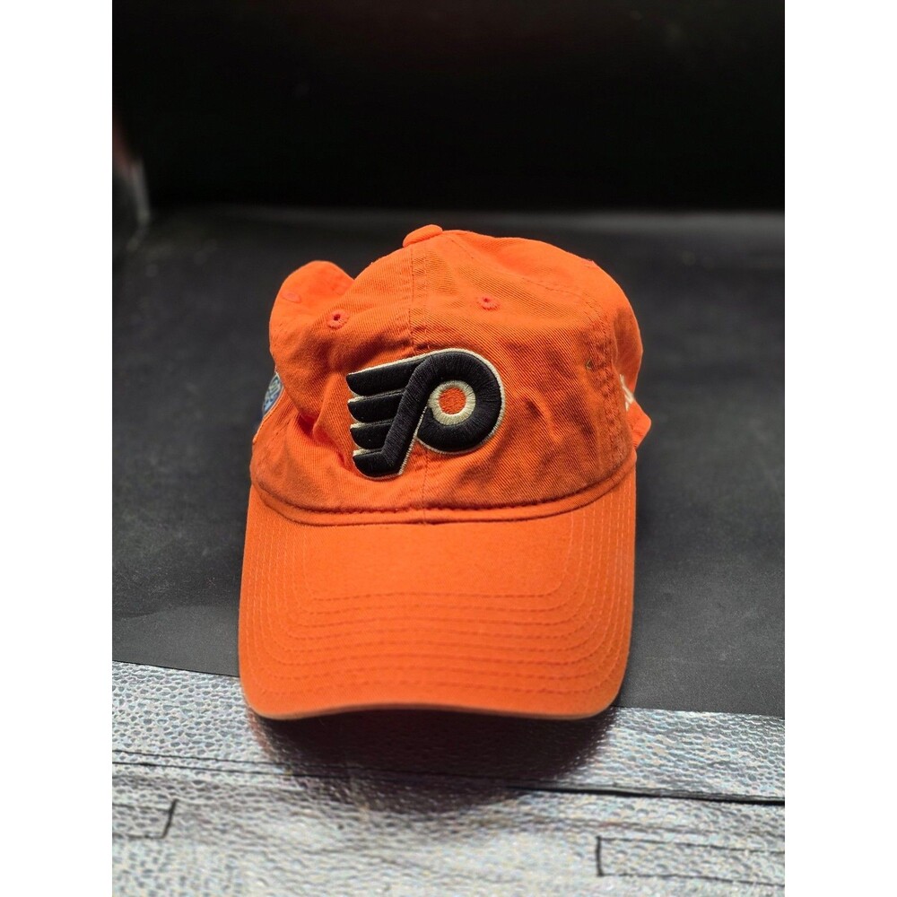 Philadelphia Flyers Winter Classic Reebok Strapback Hat Orange NHL Cap